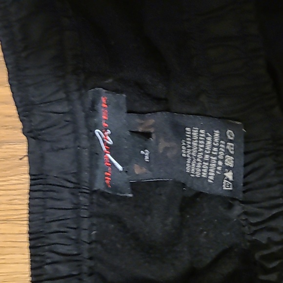 **SOLD**Sz7 rain/snow pants - Picture 2 of 2